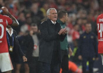 Big under big pressure | The Ball