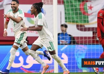 CAN: Mahrez scores twice and Algeria starts to win