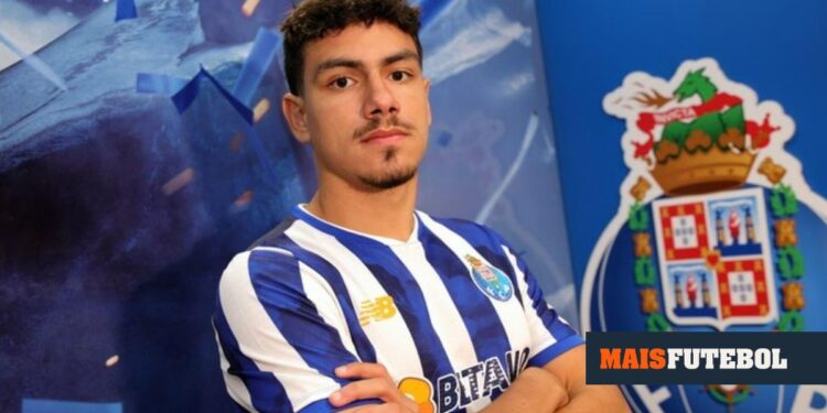 FC Porto renews João Moreira’s loan