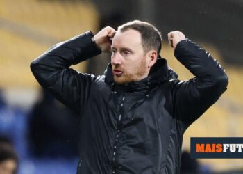 Ian Cathro: «I won’t forget that we played on a field that wasn’t even suitable for cows…»
