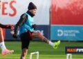 «I’m not afraid of losing Otamendi, nobody told me anything»