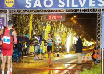 Isaac and Salomé ‘dated’ at the top of the podium at São Silvestre in Lisbon
