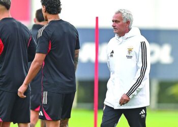 «Mourinho is in love with Benfica»