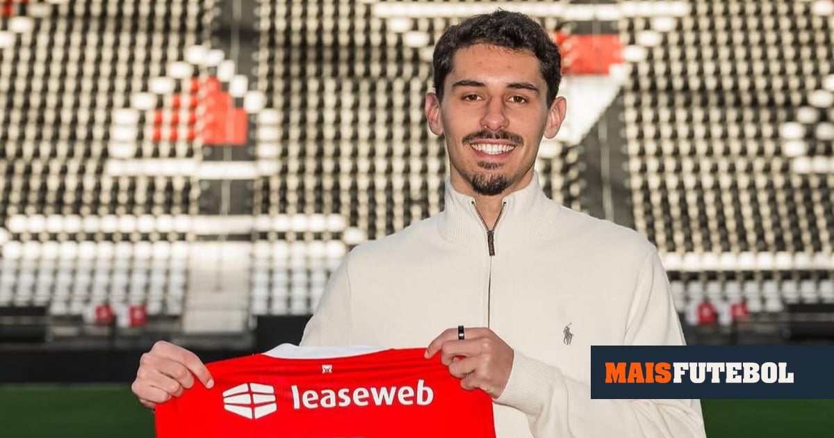 OFFICIAL: Alexandre Penetra renews with AZ