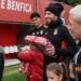 PHOTOS: Benfica players made these children’s Christmas happier