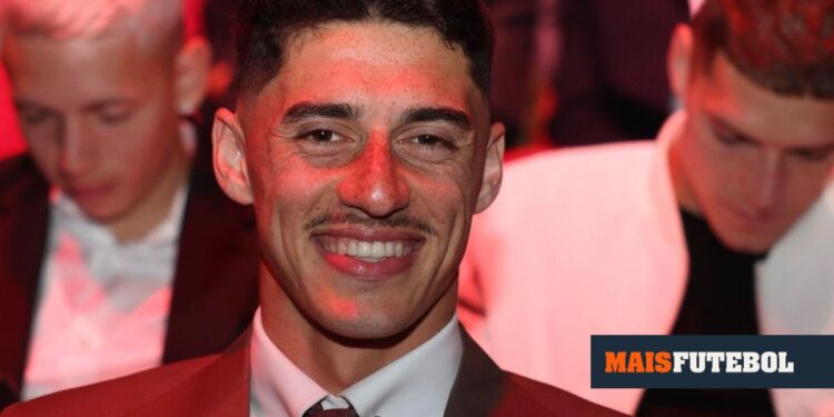 Tiago Gouveia: «Mourinho? Maybe I would have more minutes than with Lage»