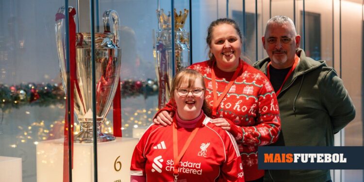 VIDEO: Liverpool provides the most beautiful surprise this Christmas