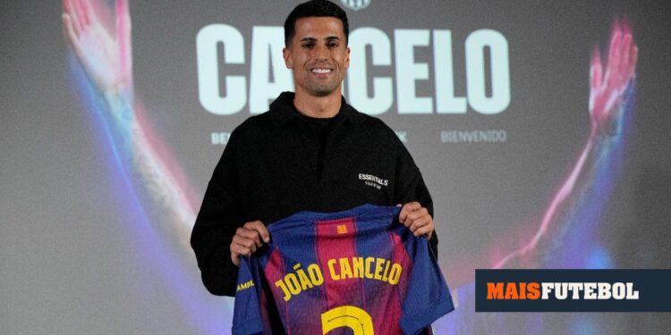 Barcelona coach admits making João Cancelo debut on Thursday