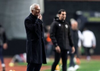 «Bruno Lage also came in midway and fought for the title, while Mourinho…»