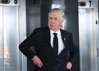 Desperate request to Carlo Ancelotti: “Come, please”