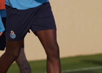 Dragons pull for physique in the Algarve