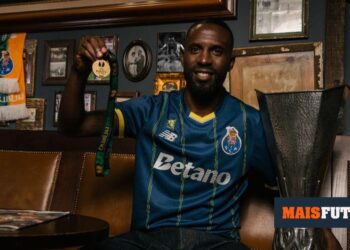 FC Porto launches tribute equipment to winning the Europa League