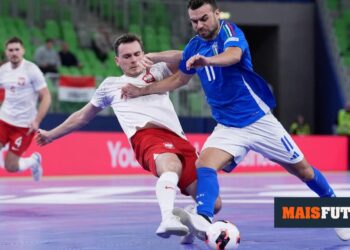 Futsal: Italy thrashes and advances Portugal to the “quarters” in first place