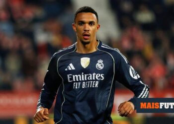 Gerrard: «Alexander-Arnold had everything I wanted in my career»
