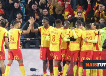 In search of consecration: the incredible story of Lens, who lead Ligue 1