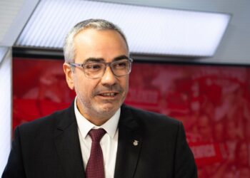 José Pereira da Costa addresses problems with online voting at the Benfica AG