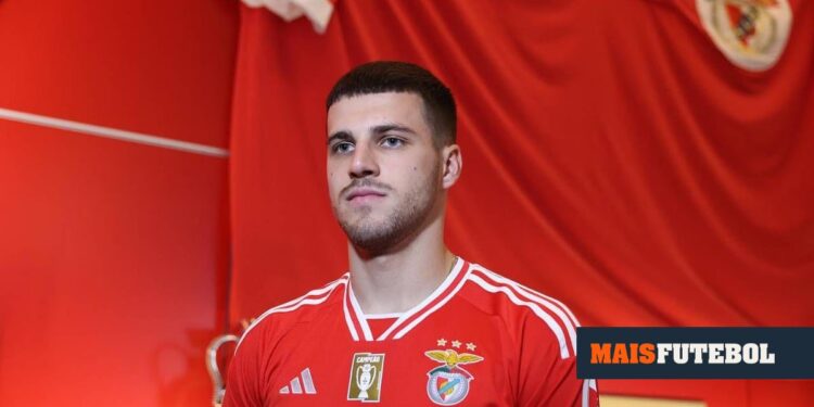 Jurásek says goodbye to Benfica: «I enjoyed every day as part of you»