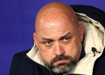 Manolo González warms up: “Let’s see if we’re wrong with so much shit about Europe”