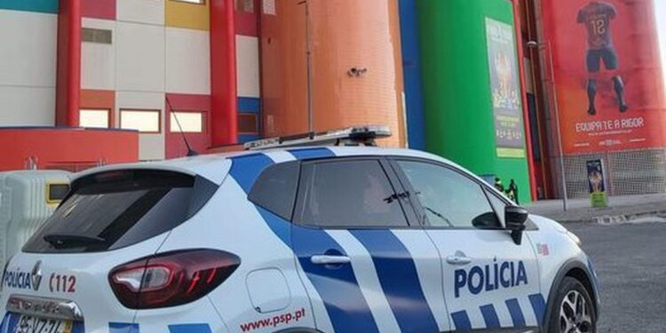 Minor identified and another detained in PSP operation in Benfica-SC Braga