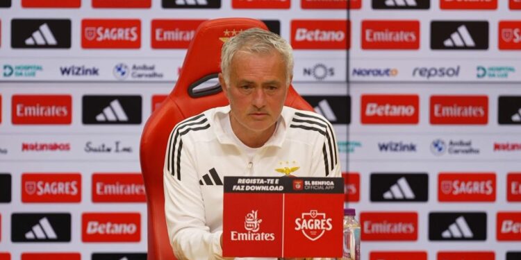 Mourinho: «In this case, a draw doesn’t work for either team»