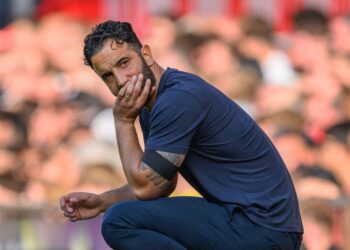 Schmeichel takes a tough stance on Ruben Amorim’s dismissal