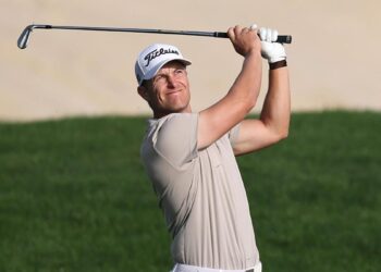 Scottish Calum Hill remains leader in Bahrain with Sergio García on alert