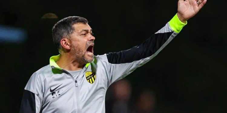 Sérgio Conceição falls at 90+9 and José Gomes smiles in Portuguese duel in Saudi