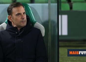 Silaidopoulos and the market: «Rumors are part of football»