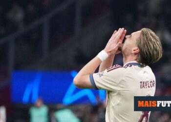 Taylor’s agent says that «Ajax considered FC Porto an unreliable club»