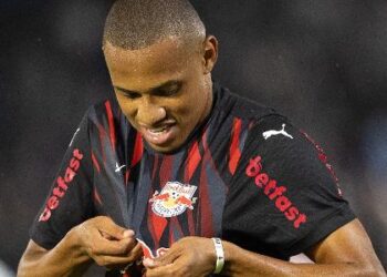 Timão takes the blow from Bragantino and arrives at Majestoso at a low