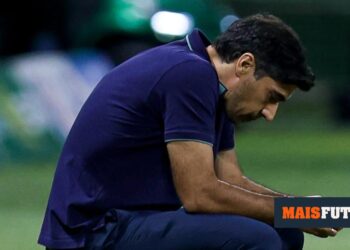 VIDEO: Abel Ferreira’s Palmeiras thrashed in Paulistão