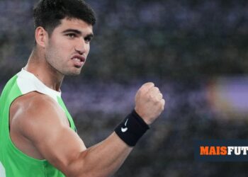 VIDEO: Alcaraz, Zverev and Sabalenka advance at Australian Open