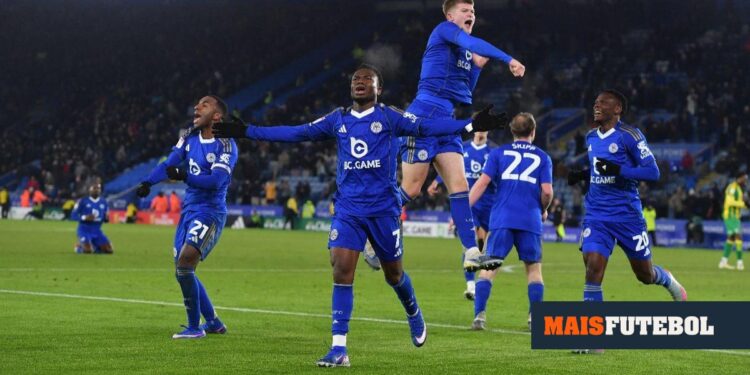 VIDEO: Fatawu scores a great goal at 90+4 and gives Leicester a triumph