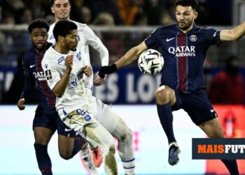 VIDEO: Gonçalo Ramos leaves frustrated in PSG’s narrow victory