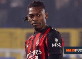 VIDEO: Leão assists in Milan’s comeback against Como