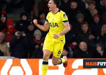 VIDEO: Palhinha’s bike during Semenyo’s dream farewell to Bournemouth