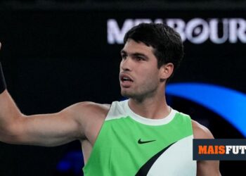 Australian Open: Alcaraz beats Djokovic in the final and makes tennis history