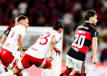 Flamengo continues its crisis at the start of the season