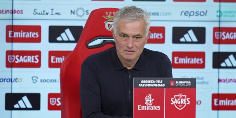 Mourinho congratulates Alverca: «They didn’t play against the game, they surprised me»