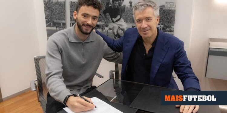 OFFICIAL: Juventus loan João Mário to Bologna