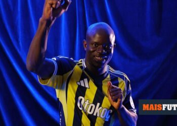 OFFICIAL: N’Golo Kanté announced by Fenerbahçe (finally)