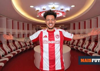 OFFICIAL: Olympiakos presents Clayton and renews Gelson Martins