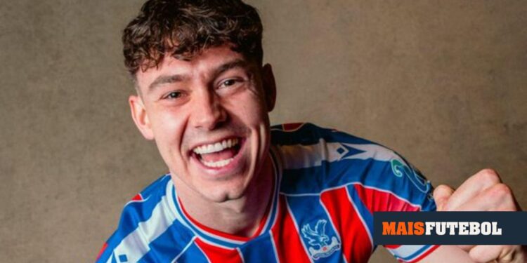 OFFICIAL: Strand Larsen joins Crystal Palace for record fee