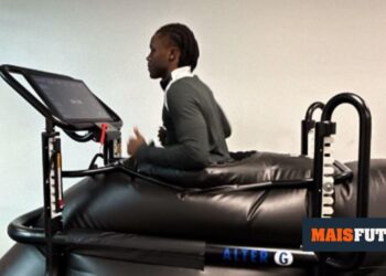 PHOTO: Quenda recovers from injury in London using high technology