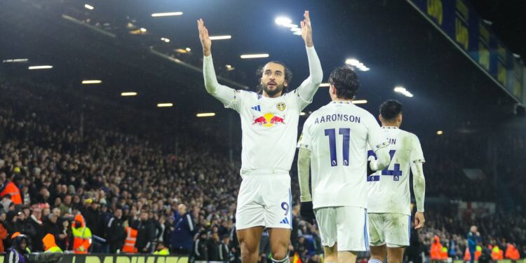 Premier League: Leeds wins important duel in the fight for maintenance