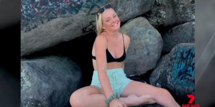 a young 22-year-old snowboarder dies because of her backpack